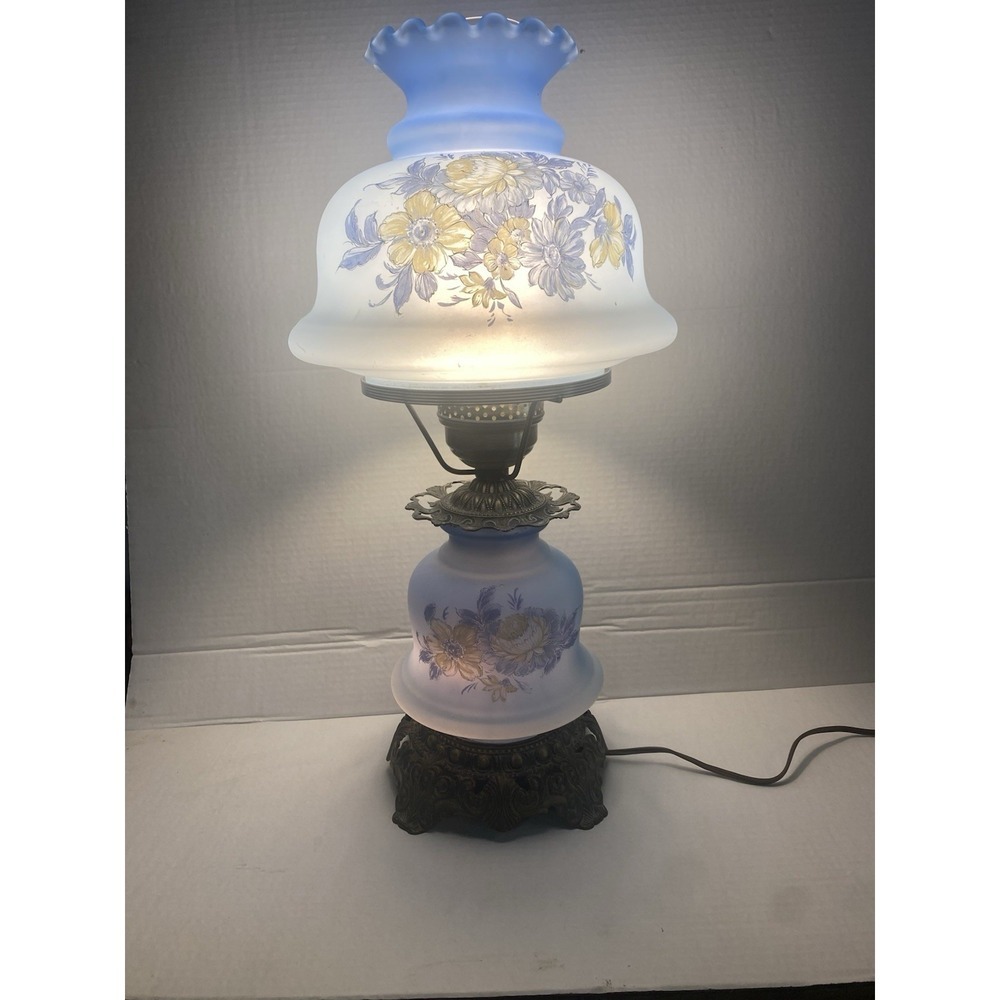 VTG Hurricane Blue Frosted Satin Glass Lamp "Gone With The Wind"